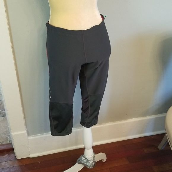 Nike Dri Fit Epic Lux Crop Capri Size Large Gray/Pink Running - Picture 3 of 14